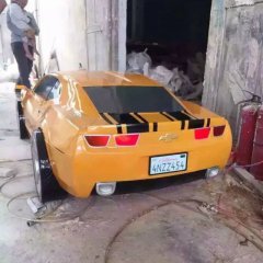 仿真汽車雕塑，廣場汽車玻璃鋼雕塑