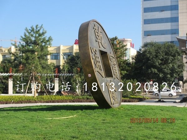 銅錢銅雕，乾隆通寶雕塑