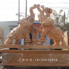 吉祥獻寶石雕，晚霞紅大象石雕