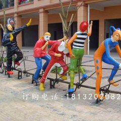 玻璃鋼小丑騎車(chē)雕塑，玻璃鋼卡通人物雕塑