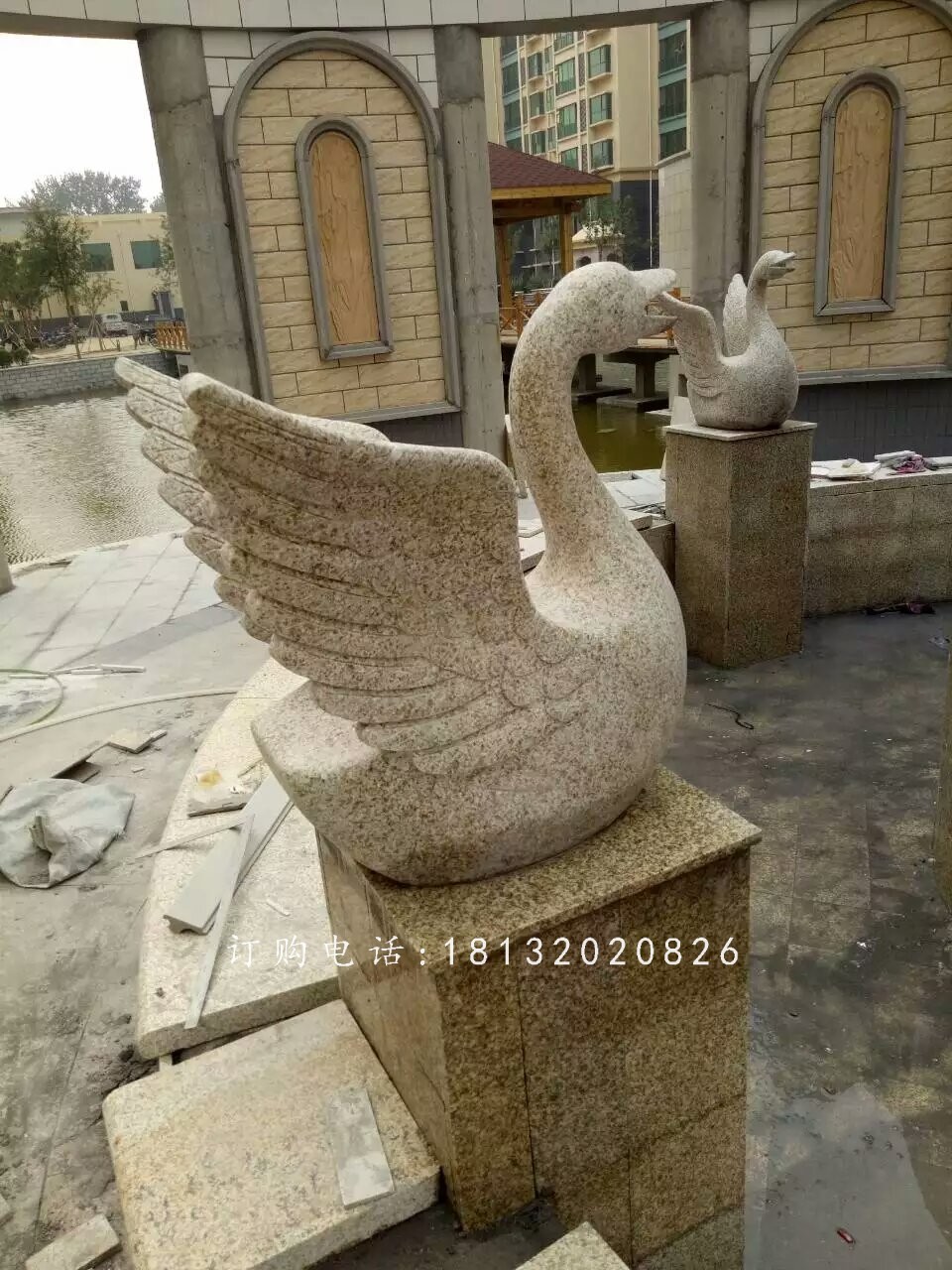砂巖天鵝雕塑，小區(qū)景觀動物石雕