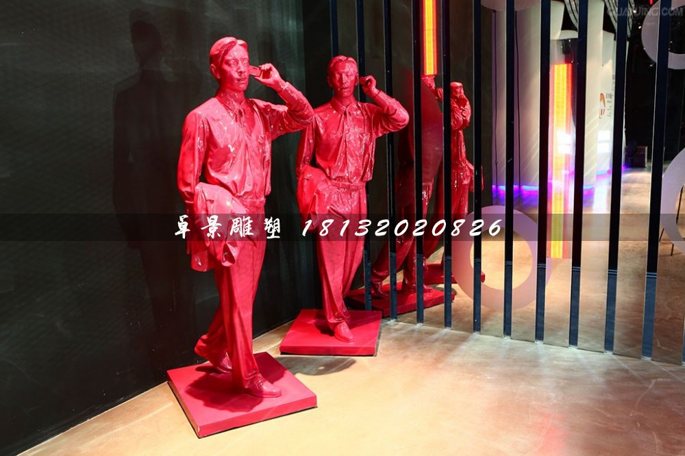 打電話雕塑，玻璃鋼現代人物雕塑