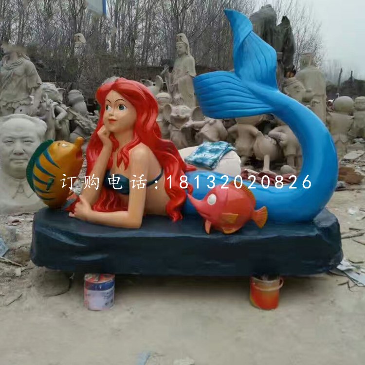 趴著的美人魚雕塑,玻璃鋼卡通雕塑