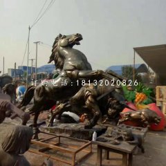 廣場仿銅馬，玻璃鋼馬雕塑