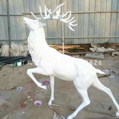白色的鹿雕塑，玻璃鋼動(dòng)物雕塑