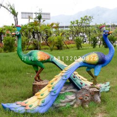 彩繪孔雀雕塑，玻璃鋼動(dòng)物雕塑