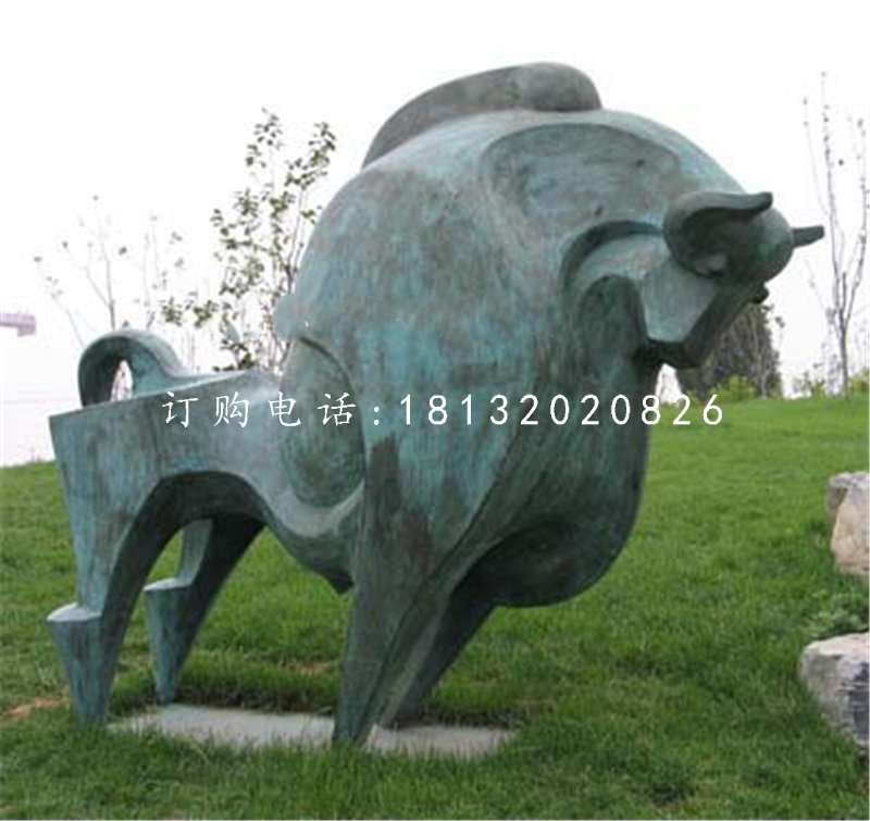抽象牛雕塑，青銅開荒牛