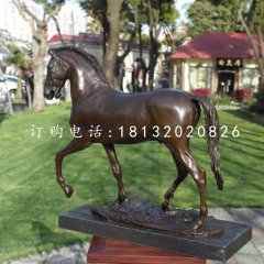 走路的馬銅雕,公園動物銅雕