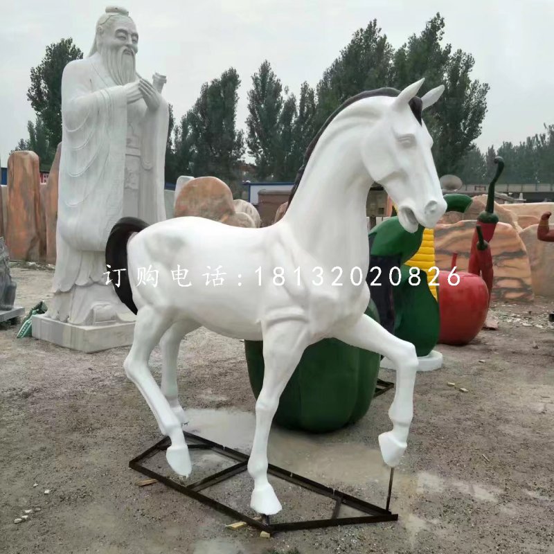白馬雕塑，玻璃鋼仿真動物.jpg