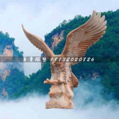 老鷹石雕,晚霞紅老鷹石雕