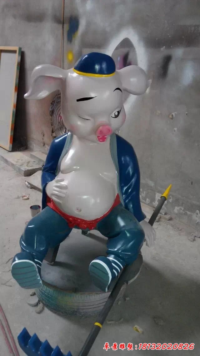 卡通豬八戒雕塑,玻璃鋼卡通動物雕塑